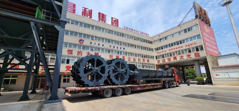 Five sets of sand washing and fine sand recycling machines ordered by customers in Guilin, Guangxi have been shipped.